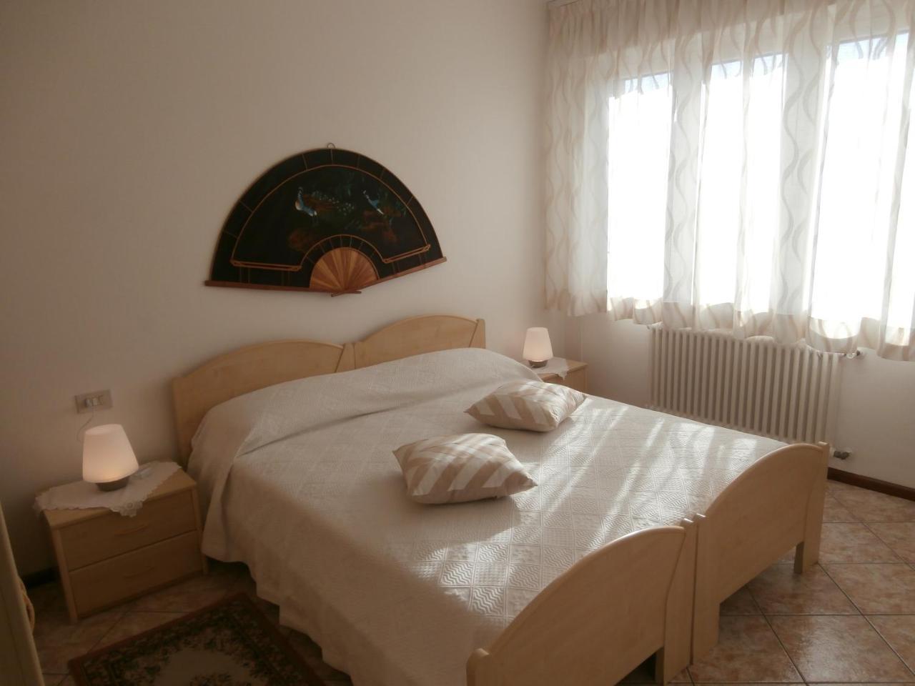 Agata Apartments Градо Екстериор снимка